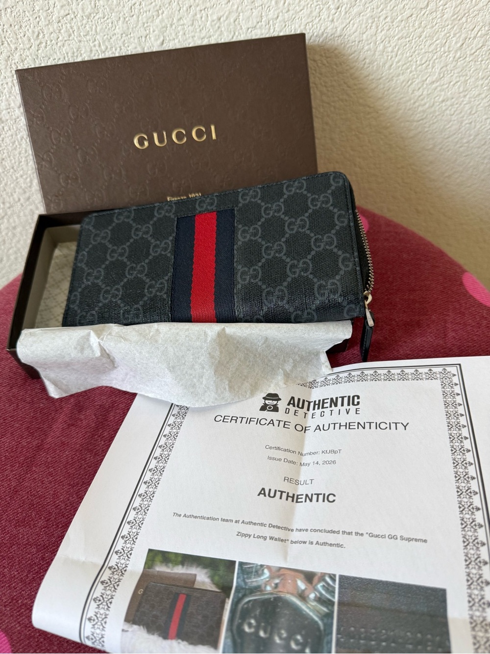 Gucci GG Supreme Web Zip Around Wallet Authenticated